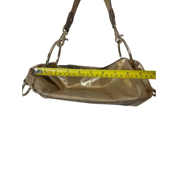 Kathy Van Zeeland gold-colored hobo bag 
c2 - Picture 2 of 6
